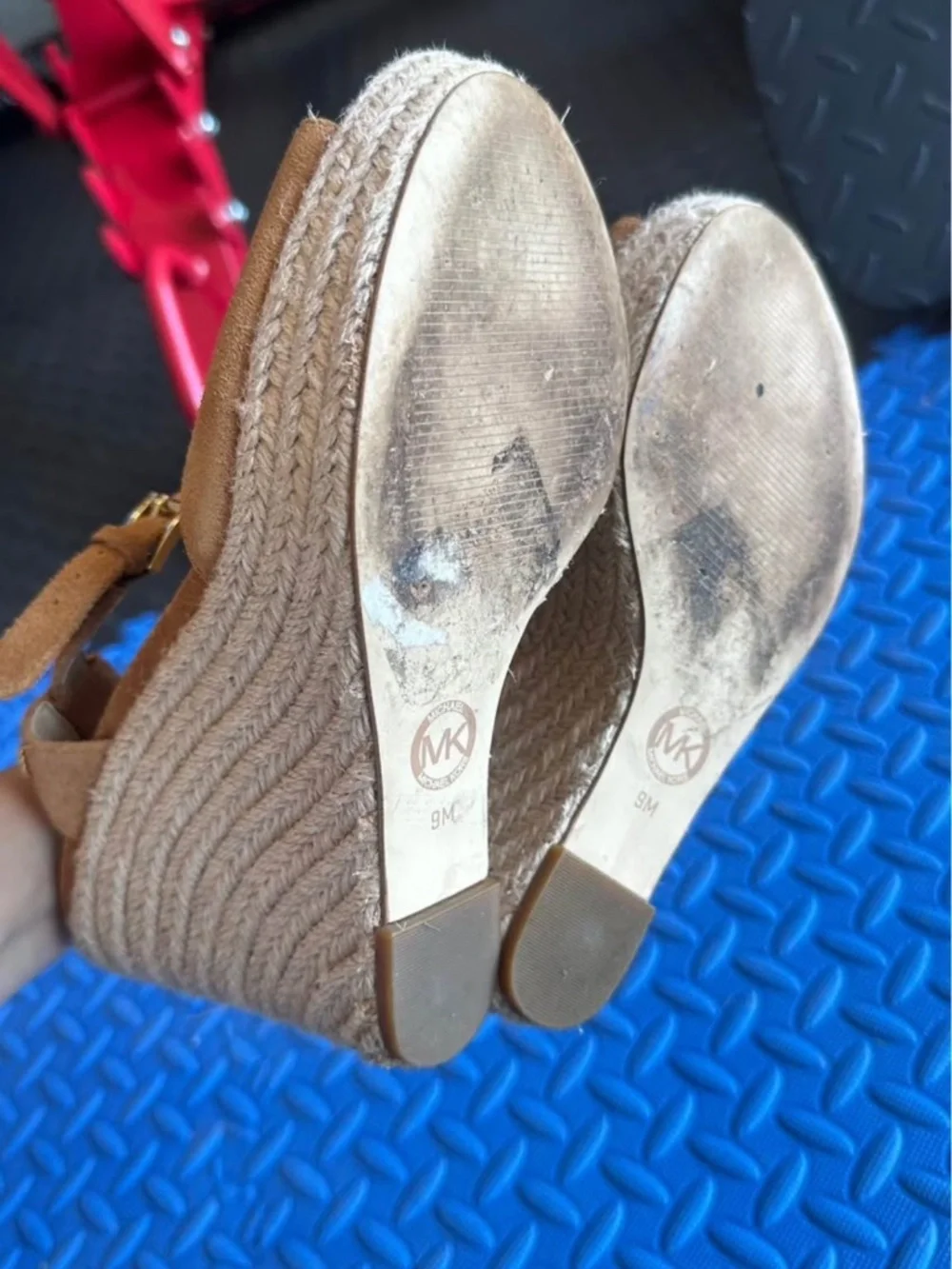 MK wedge
